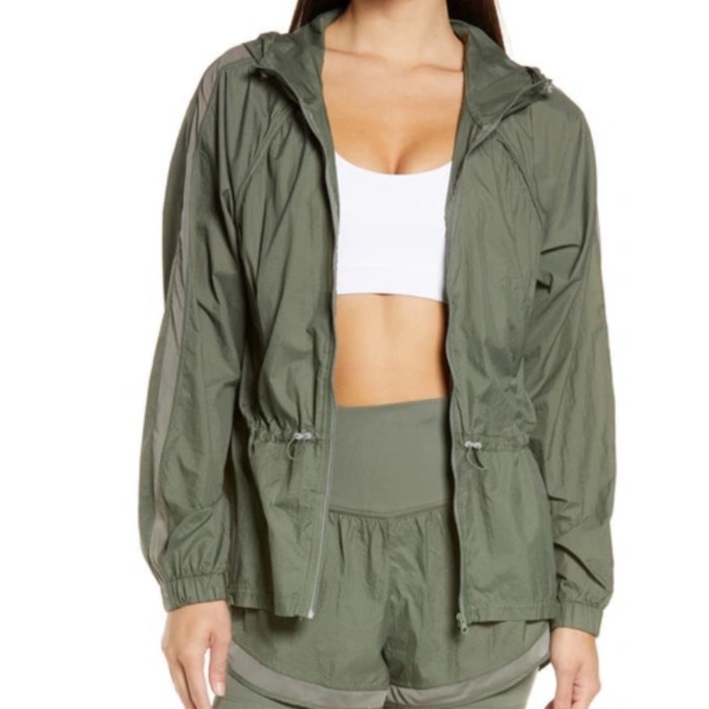 ZELLA Fresh Air Hooded Lightweight Nylon Jacket In Green Agave